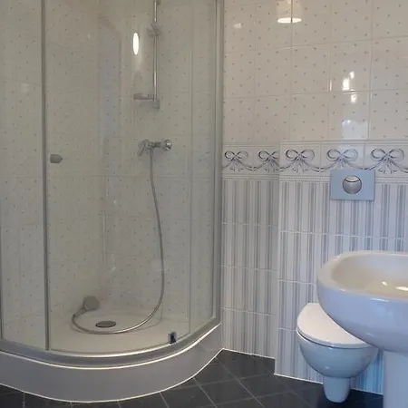 Homestay Goscinne Drzewiec Mielno (Koszalin)